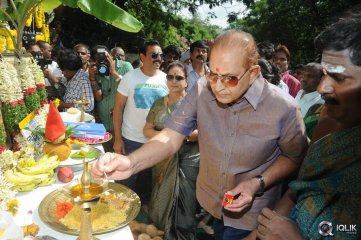 Senior Naresh Son Debut Movie Launch By Mahesh Babu